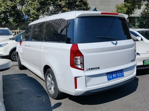 Wuling Zhengcheng (2nd generation) — 6