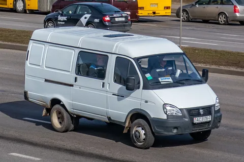 GAZ-2705 — 6