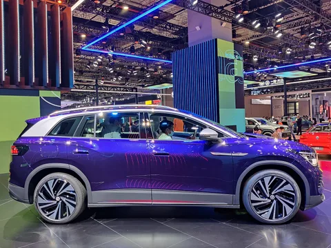 Volkswagen ID.6 X — 7