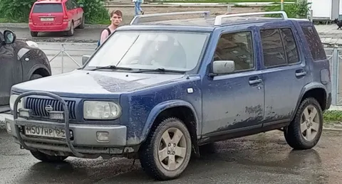 Nissan Rasheen — 4