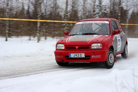 Nissan Micra (K11) — 3
