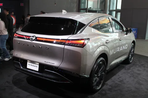 Nissan Murano (Z53) — 2