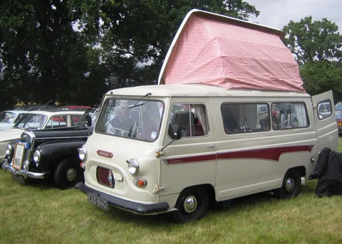 Morris Commercial J4 — 3