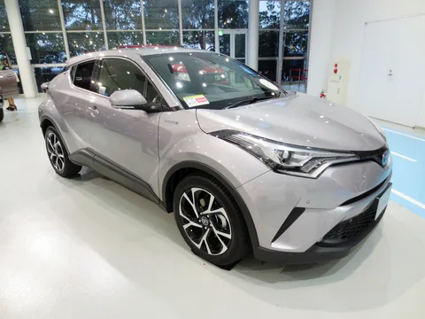 Toyota C-HR (AX10/AX50) — 5