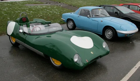 Lotus 17