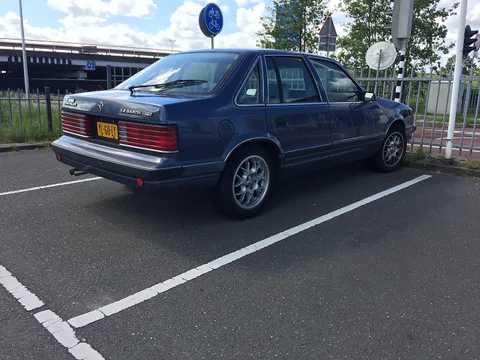 Chrysler LeBaron GTS — 4