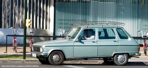 Renault 6 — 6
