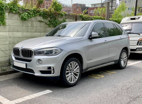 BMW F15 — 5