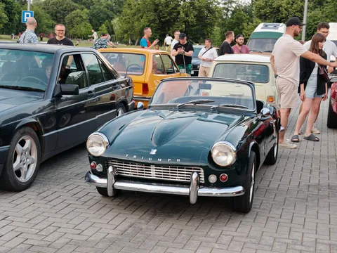 Triumph Spitfire — 4