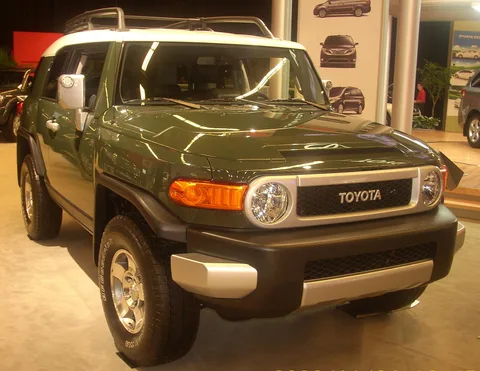 Toyota FJ Cruiser — 2