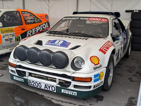 Ford RS200 — 2