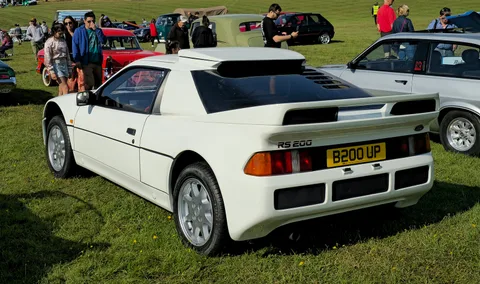 Ford RS200 — 8
