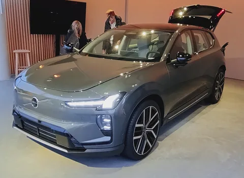 Volvo EX60