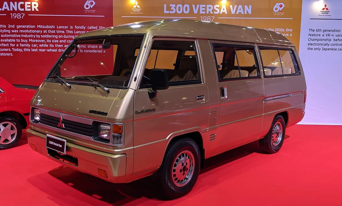 mitsubishi Versa Van
