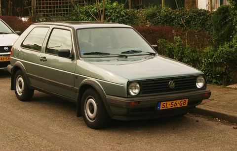 Volkswagen Golf Mk2 — 2