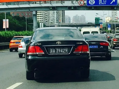 Toyota Crown (S180, China) — 6