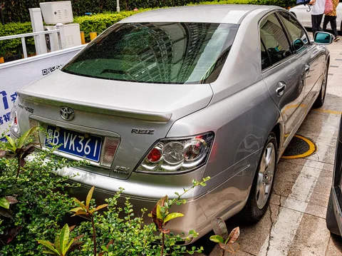 Toyota Reiz (X120) — 7