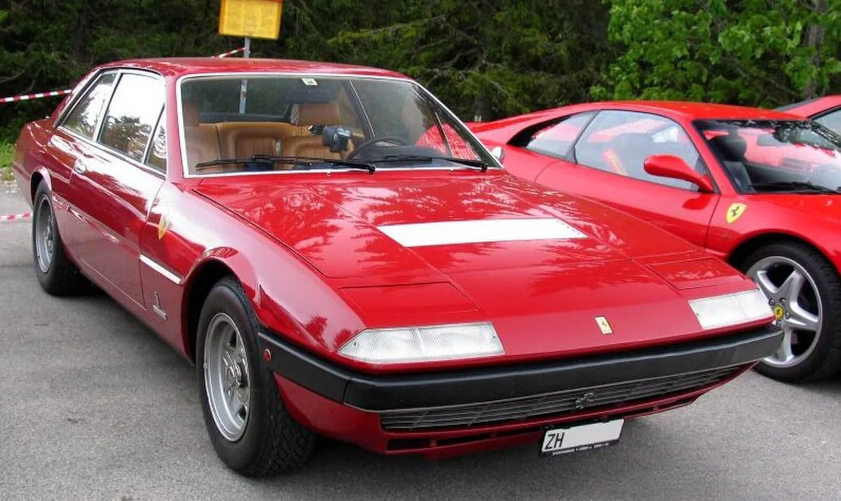 Ferrari 365 GT4 2+2