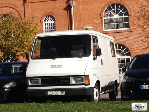 Fiat 242 — 3