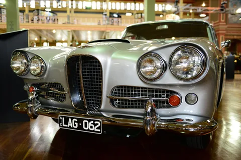 Lagonda Rapide — 7