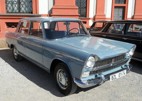 Fiat 1800/2100 — 3