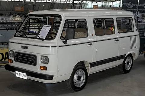 Fiat 900