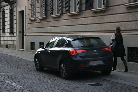 Alfa Romeo Giulietta — 7