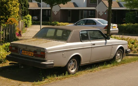 Volvo 262C — 4