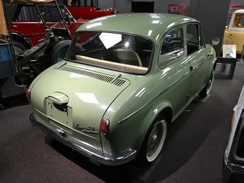 Mitsubishi 500 — 3