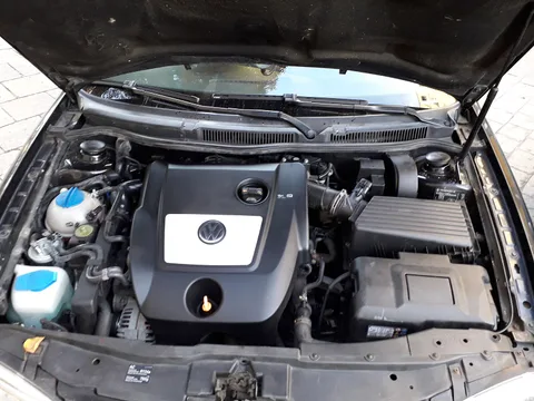 Volkswagen Golf Mk4 — 6