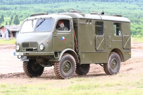 Tatra 805 — 6