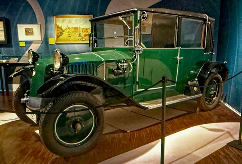 Tatra 11 — 7