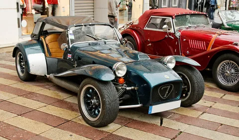 Lotus Seven — 4