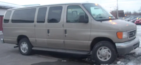 Ford E-Series — 8