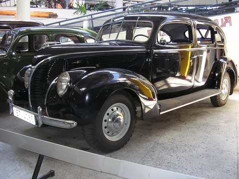 De Luxe Ford