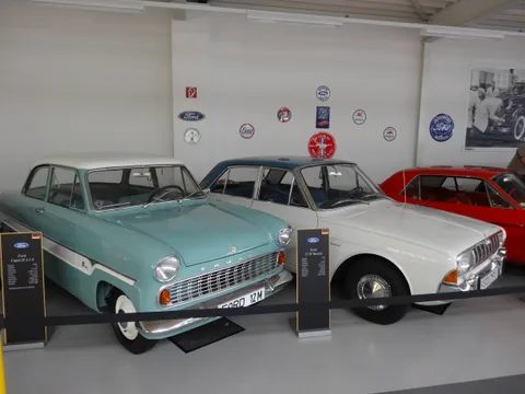Ford Taunus P5 — 8