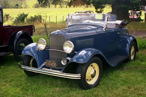 Ford V8 — 7