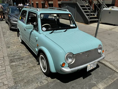 Nissan Pao — 3