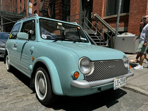 Nissan Pao — 4