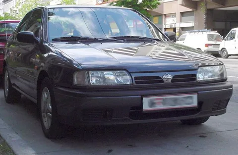 Nissan Primera P10