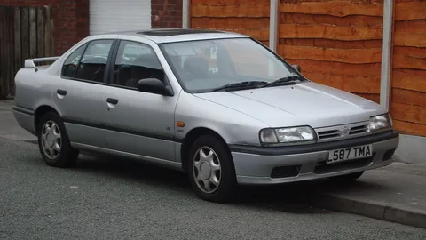 Nissan Primera P10 — 3