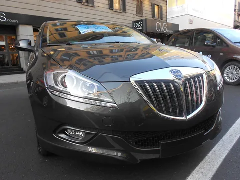 Lancia Delta III — 7
