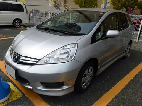 Honda Fit Shuttle — 8
