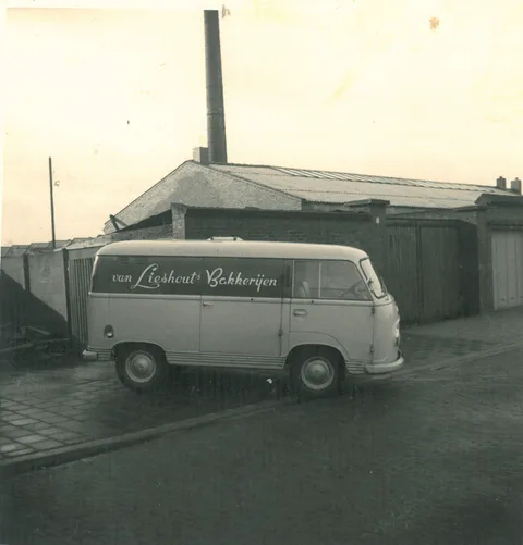 Ford Taunus Transit — 5