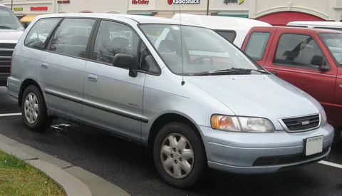 Isuzu Oasis — 6