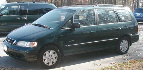Isuzu Oasis — 7