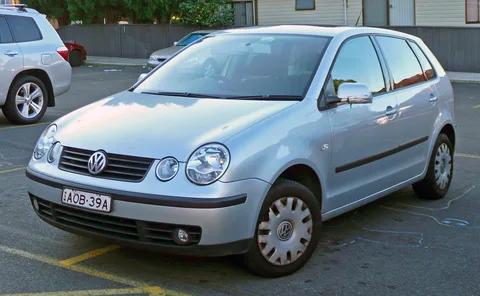 Volkswagen Polo Mk4 — 4