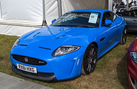 Jaguar XK — 4
