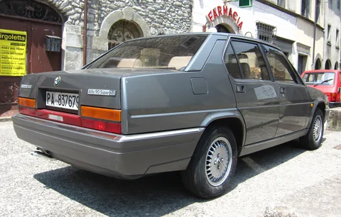 Alfa Romeo 90 — 4