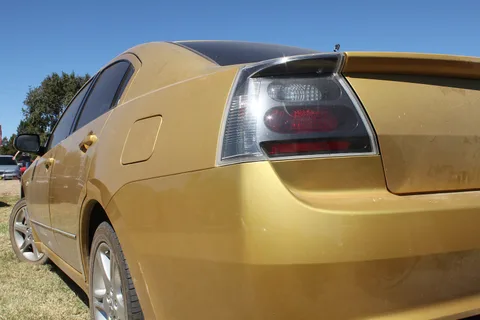 Mitsubishi 380 — 4